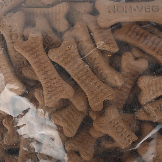 Furry Freak Chicken Flavour Dog Biscuits – Crunchy, Nutritious & Tail-Wagging Good! 🦴 (1 KG) - Furry Freak
